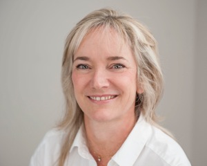 Dr Paula Briggs